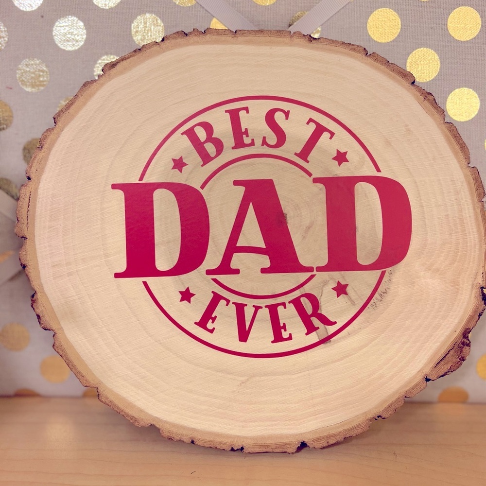 “Best Ever” Large Rustic Bark Round Accent Decor